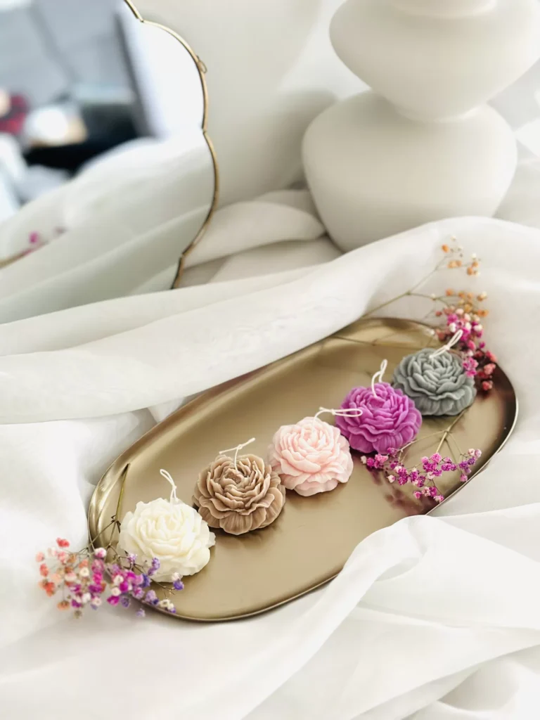 Świeca dekoracyjna piwonia mała