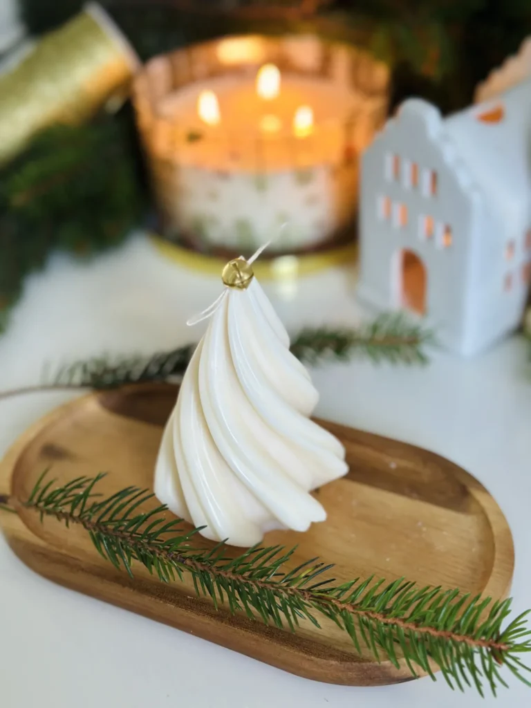 Świeca sojowa świąteczna – choinka spirala rozmiar M