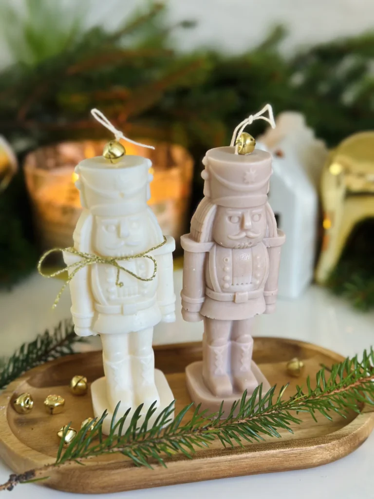 Świeca sojowa świąteczna – dziadek do orzechów