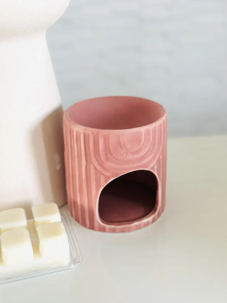 Kominek ceramiczny do wosków zapachowych, różowy