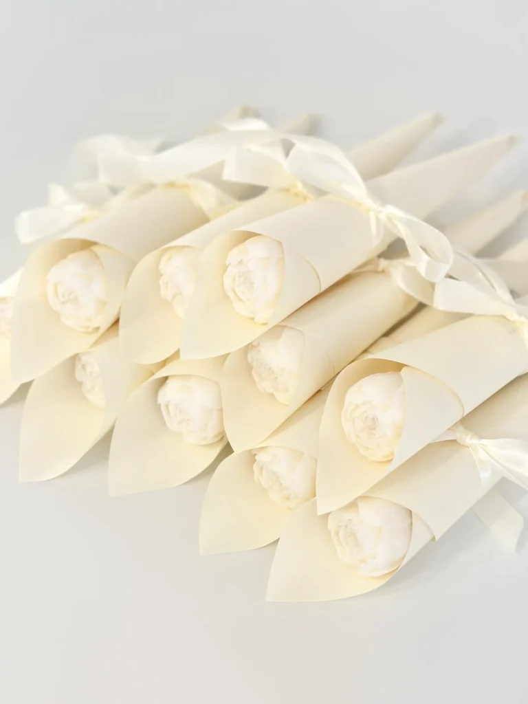 Bukiet sojowy z mini piwonią - wybierz własną kolorystykę