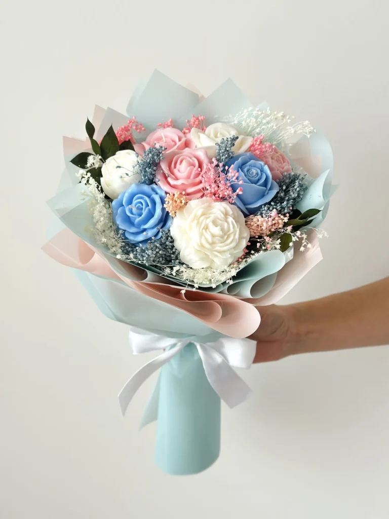 Bukiet ze świec sojowych, biało-różowo-niebieski, prezent na dzień kobiet