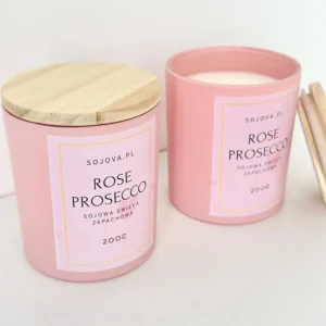 Świeca sojowa w różowym szkle z drewnianym wieczkiem – zapach Rose Prosecco
