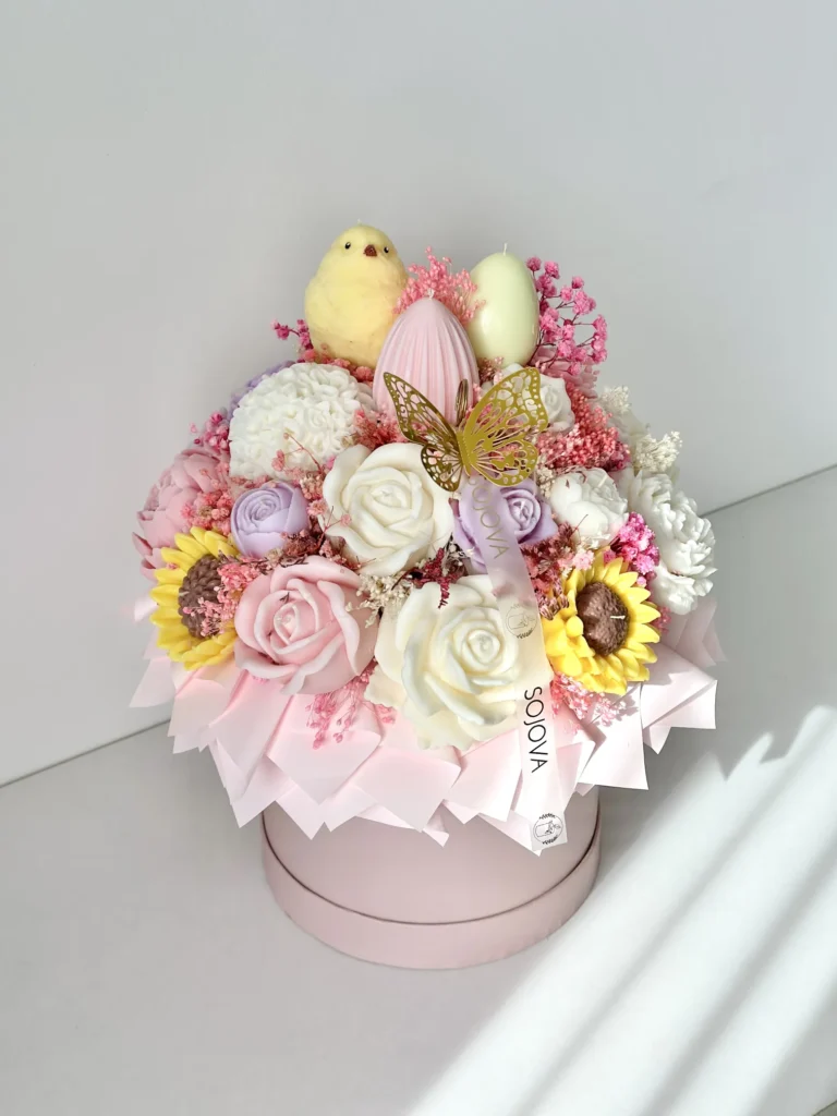 Wielkanocny flowerbox pastelowy z kurczakiem i pisankami, rozmiar L – wiosenna dekoracja i prezent